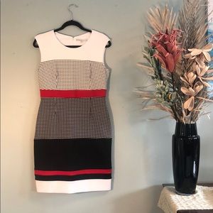 CLEO PETITE sleeveless dress